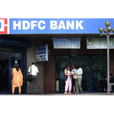 HDFC Bank debit card users to lose benefits for not transacting online